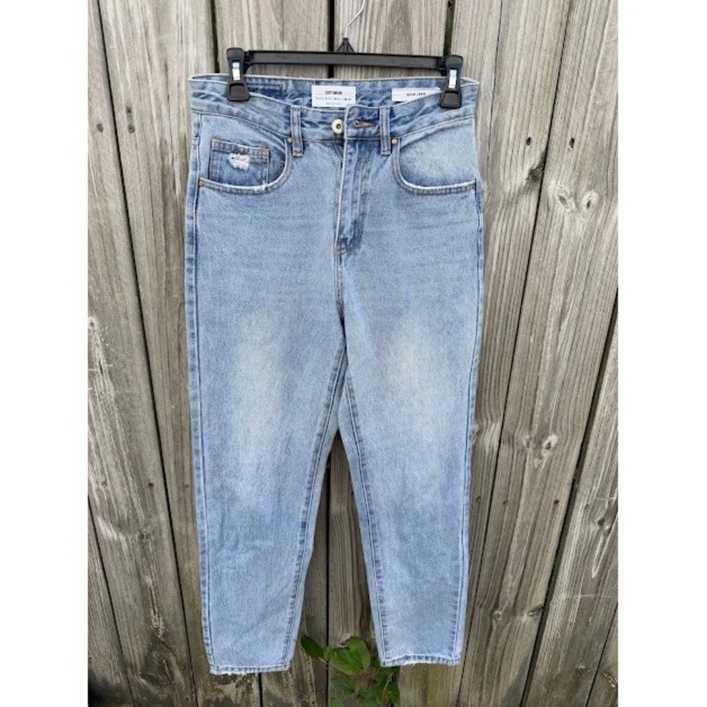 Mom Jeans High Waisted Cotton On Mom Jean 4 Light Wash Distressed Tapered Denim